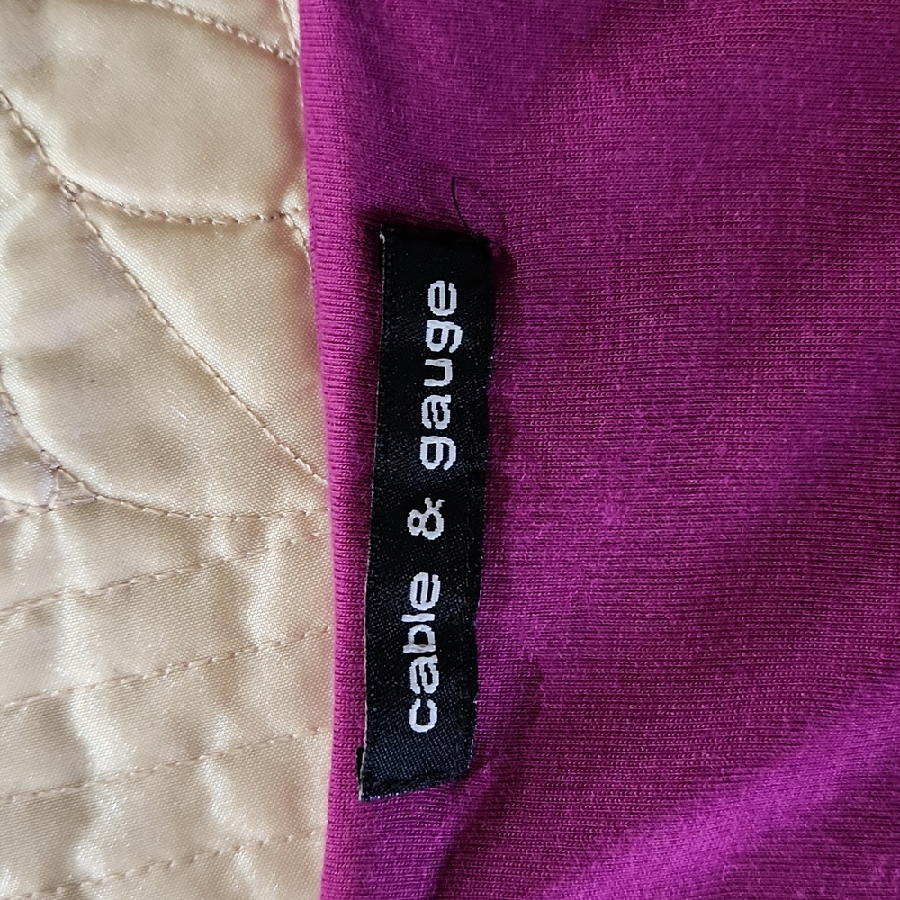 Cable & Gauge Women's blouse - Picture 4 of 5